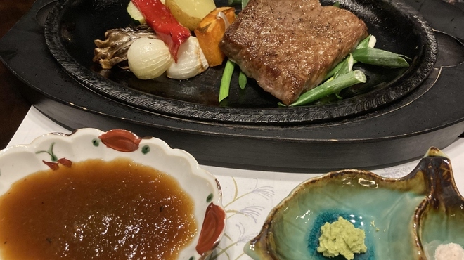 肉割烹 ベンケイ - 料理写真:
