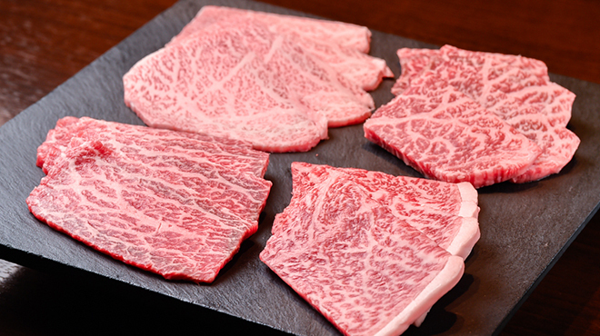 Imaizumi Yakiniku Dainingu En - メイン写真: