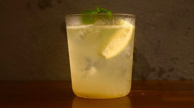 GOOD MUNCHIES - ドリンク写真:自家製レモネードサワー