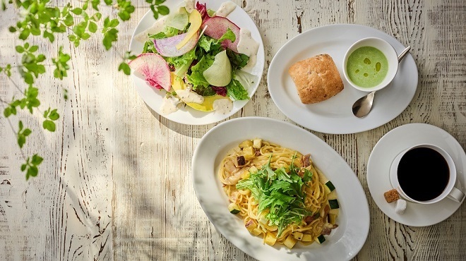 ロサンジェルス バルコニー テラスレストラン＆ムーンバー - メイン写真: