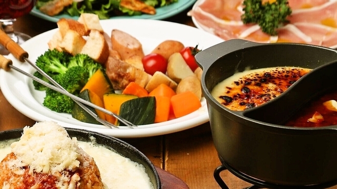 #702 CAFE&DINER - メイン写真: