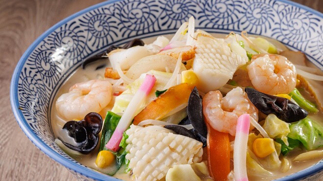 豚骨ちゃんぽん イチバンケン - 料理写真: