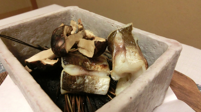 日本料理 一扇 - 料理写真:松茸とかますの焼物