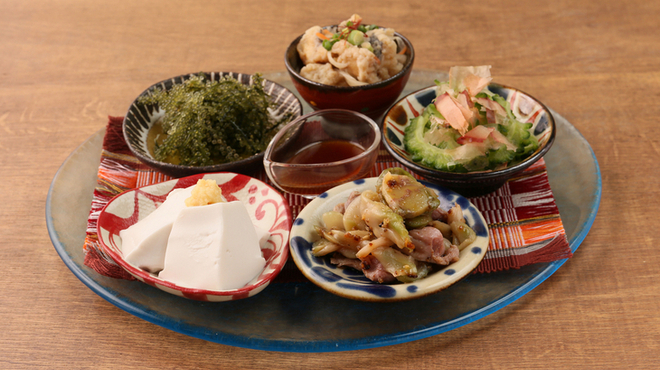 琉球酒場 渋谷ちゃんぷる～ - メイン写真: