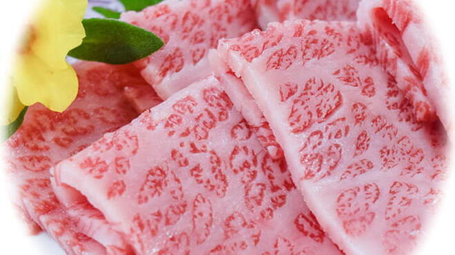 和牛鉄板焼き 牛鮨 牛タン おかもと - 料理写真:特上和牛刺し身