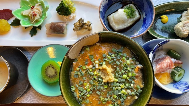 春鶯亭ひら - 料理写真:ひらさんの麺おぜん