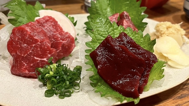 日本のお酒と馬肉料理 うまえびす - メイン写真: