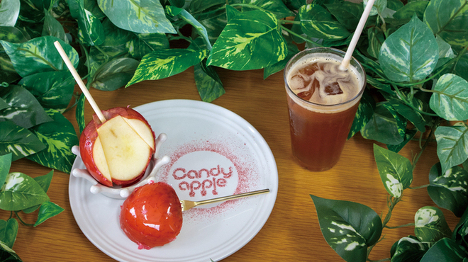 Candy Apple - 料理写真:
                    選べるりんご飴＆ドリンクセット