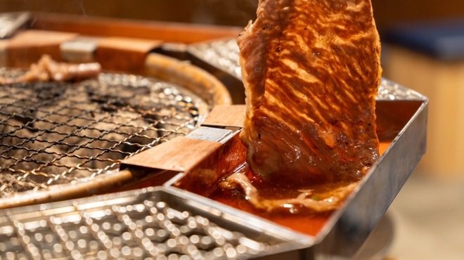 炭火焼肉 くぐ琉 - メイン写真: