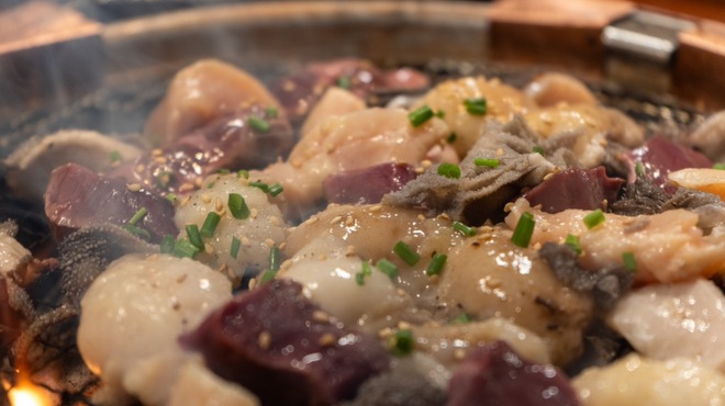 炭火焼肉 くぐ琉 - メイン写真: