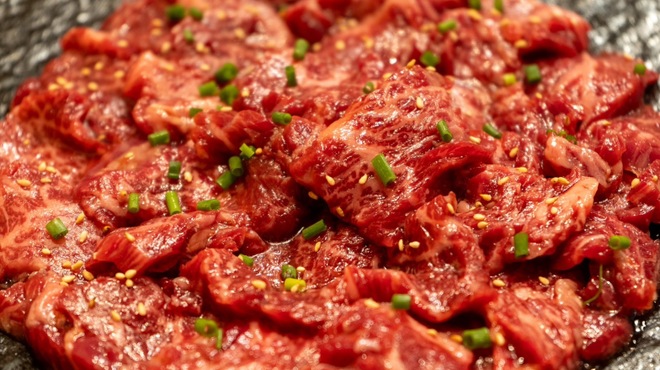 炭火焼肉 くぐ琉 - メイン写真: