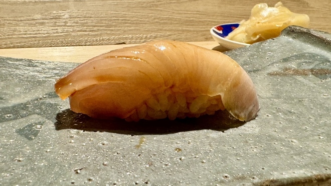 鮨 秀とら - 料理写真: