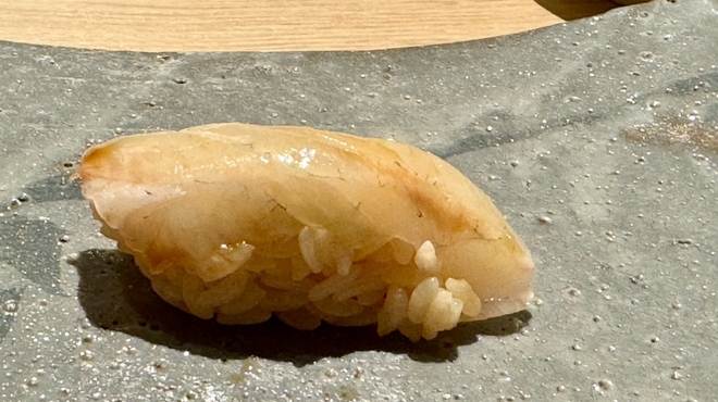 鮨 秀とら - 料理写真:
