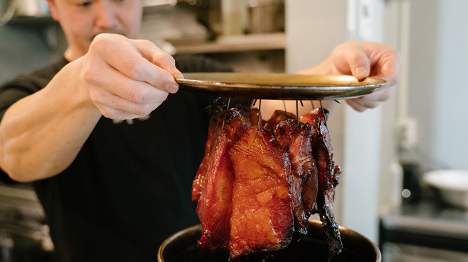 餃子 おそ松 - メイン写真: