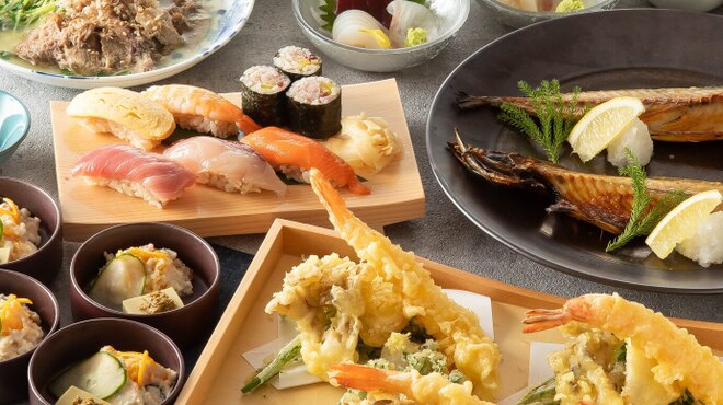 全席個室 鮨と酒日和 ととうお - メイン写真: