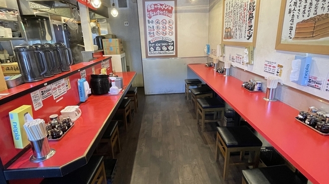 横浜家系ラーメン ええが家 - メイン写真: