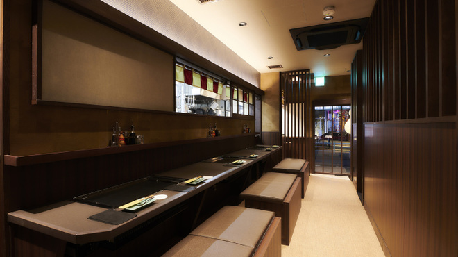 もんじゃ・鉄板焼き いろは歌 - メイン写真: