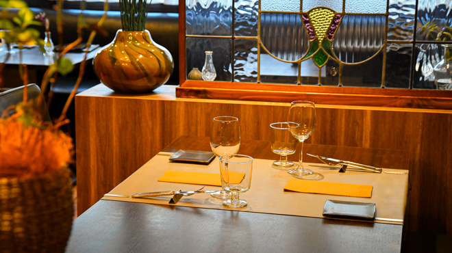 Brasserie Ligne - メイン写真:テーブル2