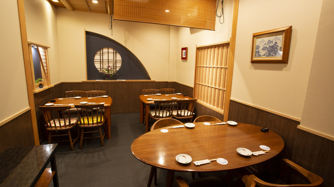Kappou Kojima - 内観写真:１階テーブル席