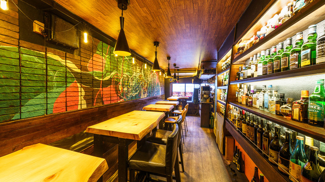 燻バール　でく - メイン写真: