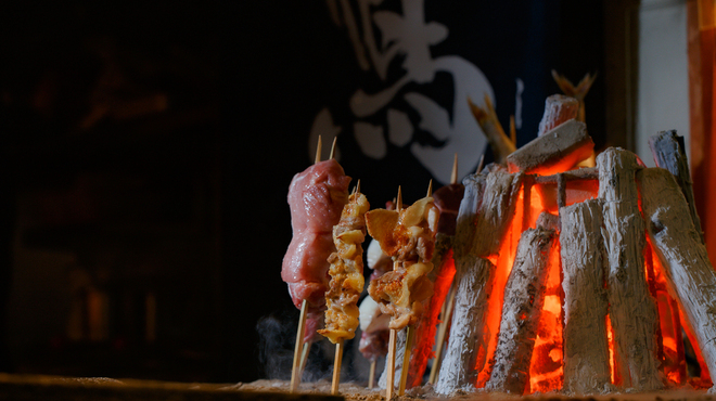 炉端と地鶏 うまか屋 - メイン写真: