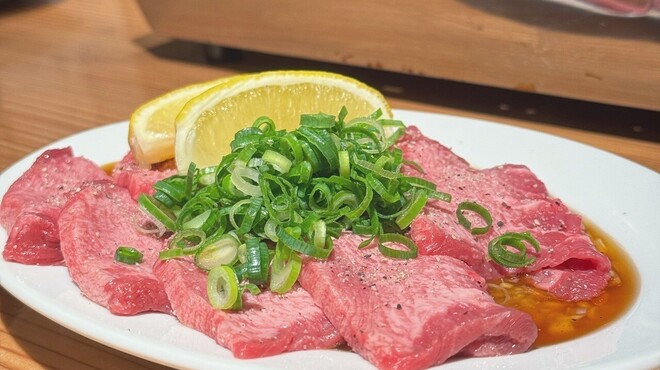 カウンター焼肉 うしすき - 料理写真: