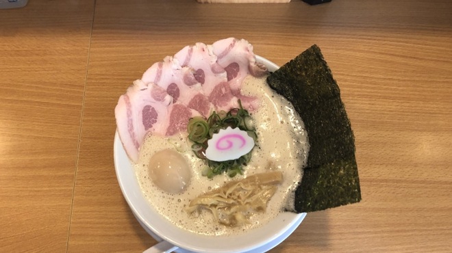 鶏そば 綴る - メイン写真: