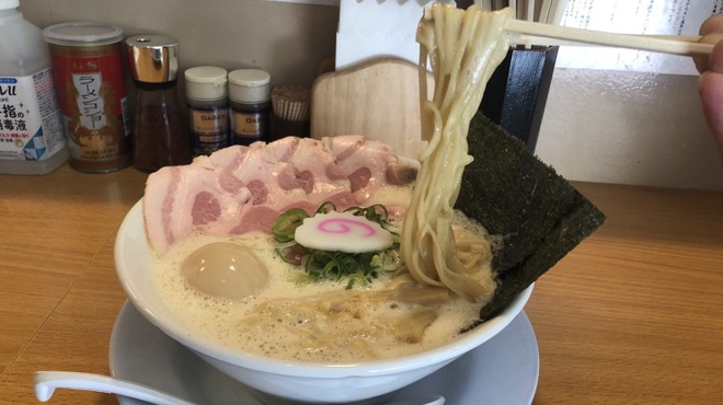 鶏そば 綴る - メイン写真: