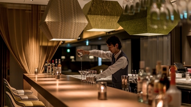 The Living Room with SKY BAR - メイン写真: