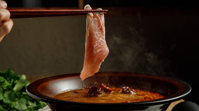 水炊き吟醸もつ鍋 由乃 - メイン写真: