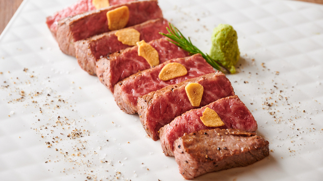 FULLMOoN - メイン写真: