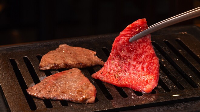 牛8 - メイン写真: