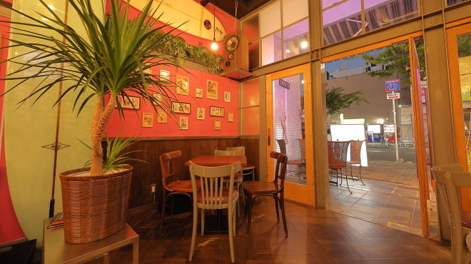 Cafe+dining+Bar colonial Banquet Capo - メイン写真: