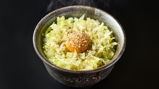 キンキン麦酒とプリッと小腸 近江牛畜産すだく - 料理写真: