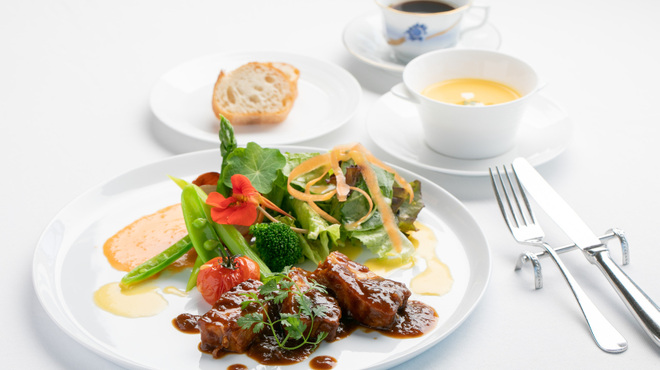 湖畔のレストラン ラシヌ - メイン写真: