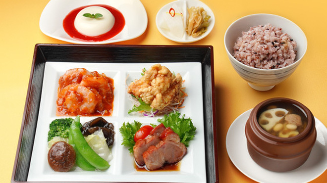 萬珍樓 - 料理写真: