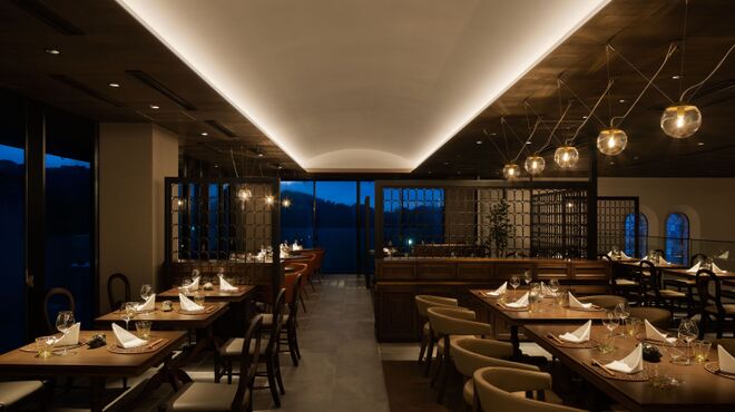 ray dining - 内観写真: