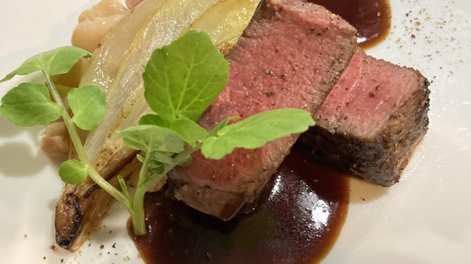 The 華紋 - 料理写真:牛フィレ肉のステーキ