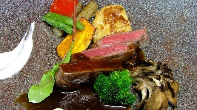 フランス料理 レストラン大澤 - 料理写真:黒毛和牛A5赤身肉