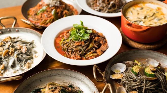 炭屋キッチン やまや - メイン写真: