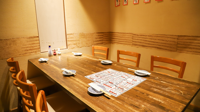 肉ト酒 八丁堀酒場 てっつい - メイン写真: