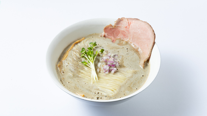 金沢濃厚煮干豚骨 伊乃心 - 料理写真:特濃煮干豚骨らーめん