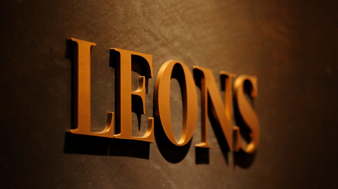 Bar LEONS - メイン写真: