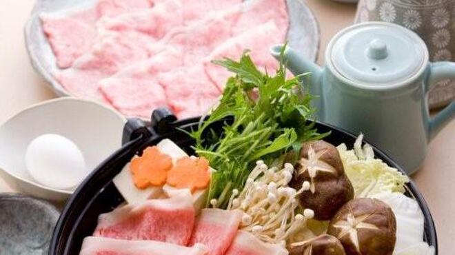 焼肉寿々 - 料理写真:すきやき