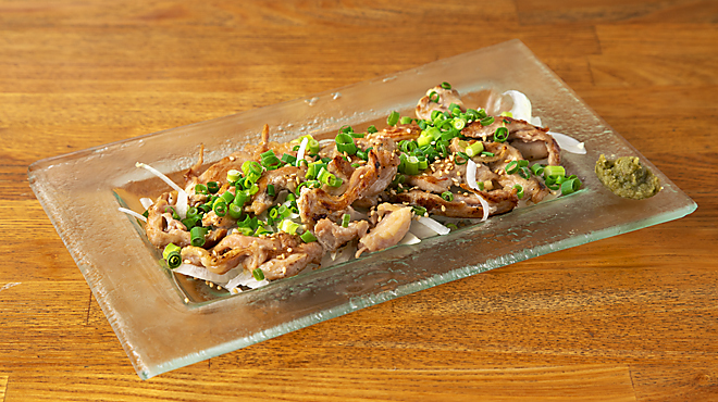 黄金鉄鍋餃子 HUG - メイン写真: