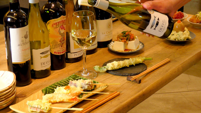 串焼串天 ワインto日本酒 でべそ - メイン写真: