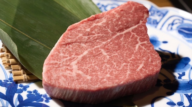 肉亭ふたご iki - メイン写真:
