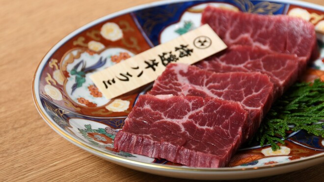 炭火焼肉 伏見屋 飛騨牛別邸 - メイン写真: