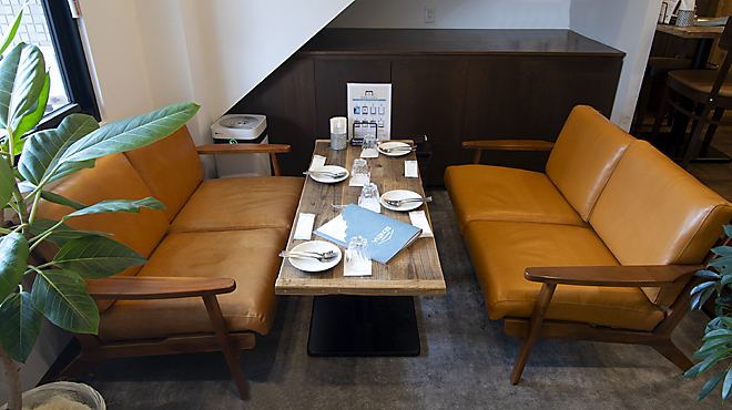 Italian table BENCIA - メイン写真:ソファ席