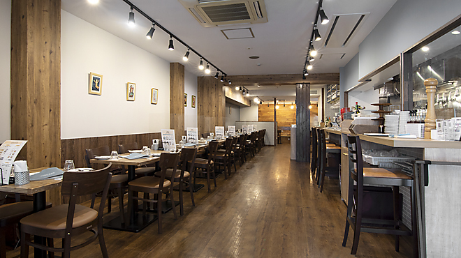 Italian table BENCIA - メイン写真:お店全体